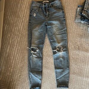 Women’s Skinny Jeans